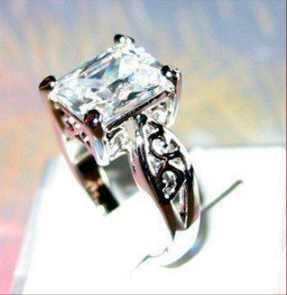 Anelli: Cubic Zirkonia / 53 – Nuovo (secondo la descrizione) da Ittigen venduto da Oner 2