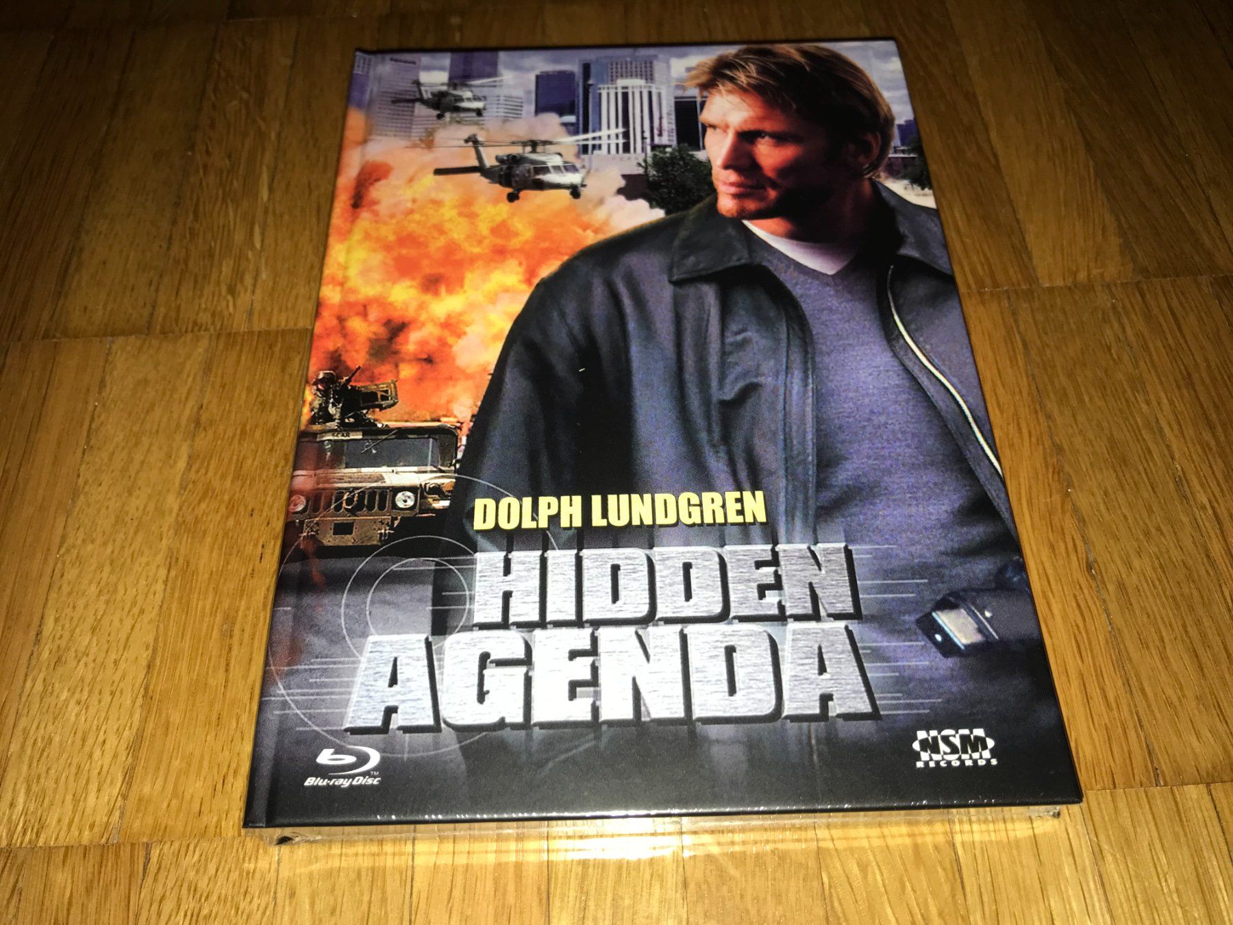 Tutti i DVDs: Hidden Agenda - MEDIABOOK - D - UNCUT – Nuovo e nell'imballaggio originale da Basel venduto da havsok