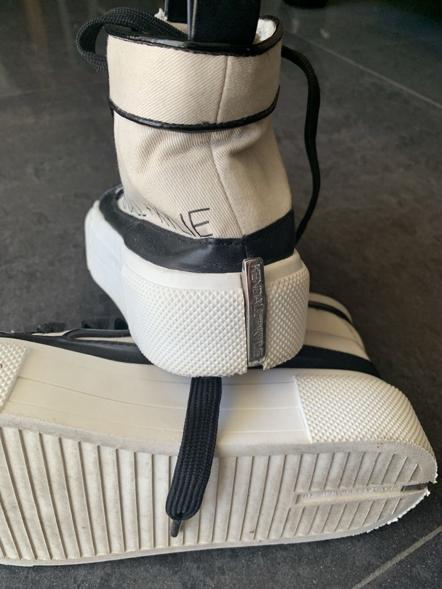 Scarpe da donna: Kendall + Kylie Turnschuhe – Usato da Bergdietikon venduto da zor_856j 3