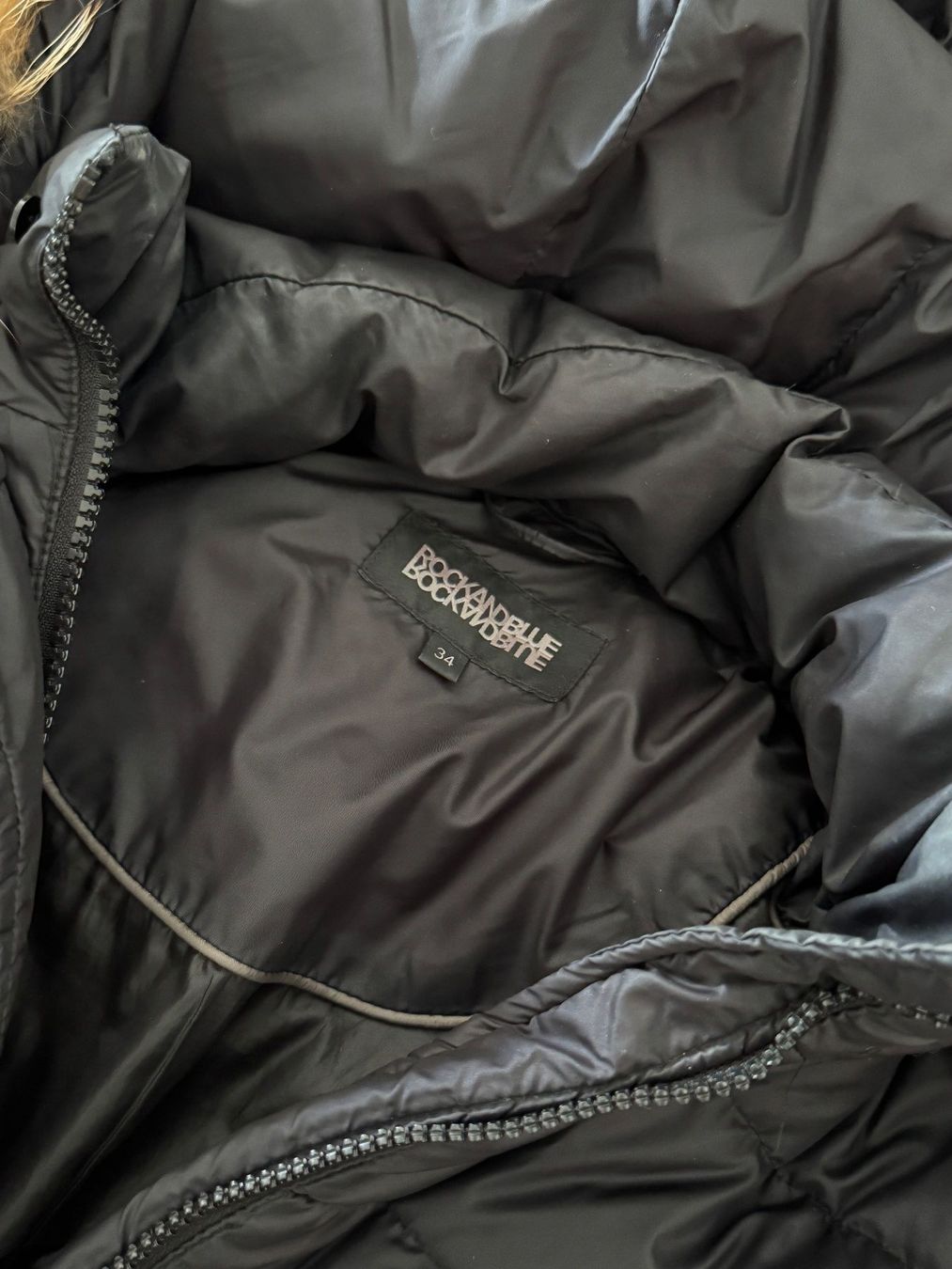 Jacken: Rock and Blue Down Jacket, Swedish design, fitted – Neu (gemäss Beschreibung) aus Zug von ccd_zh69 2