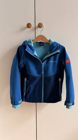 Trollkids Softshelljacke Grösse 116