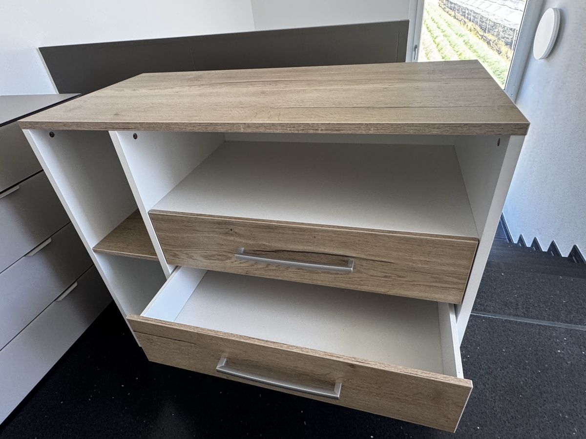 Commodes: Kommode aus Holz – D'occasion à Sursee par kemavimi 1