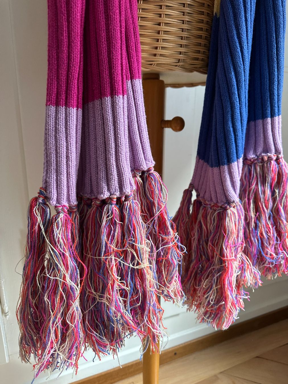 Esprit Foulards, Tücher & Schals: ESPRIT - Strickschal bunt gross – Gebraucht aus Zürich von Diazaio 2