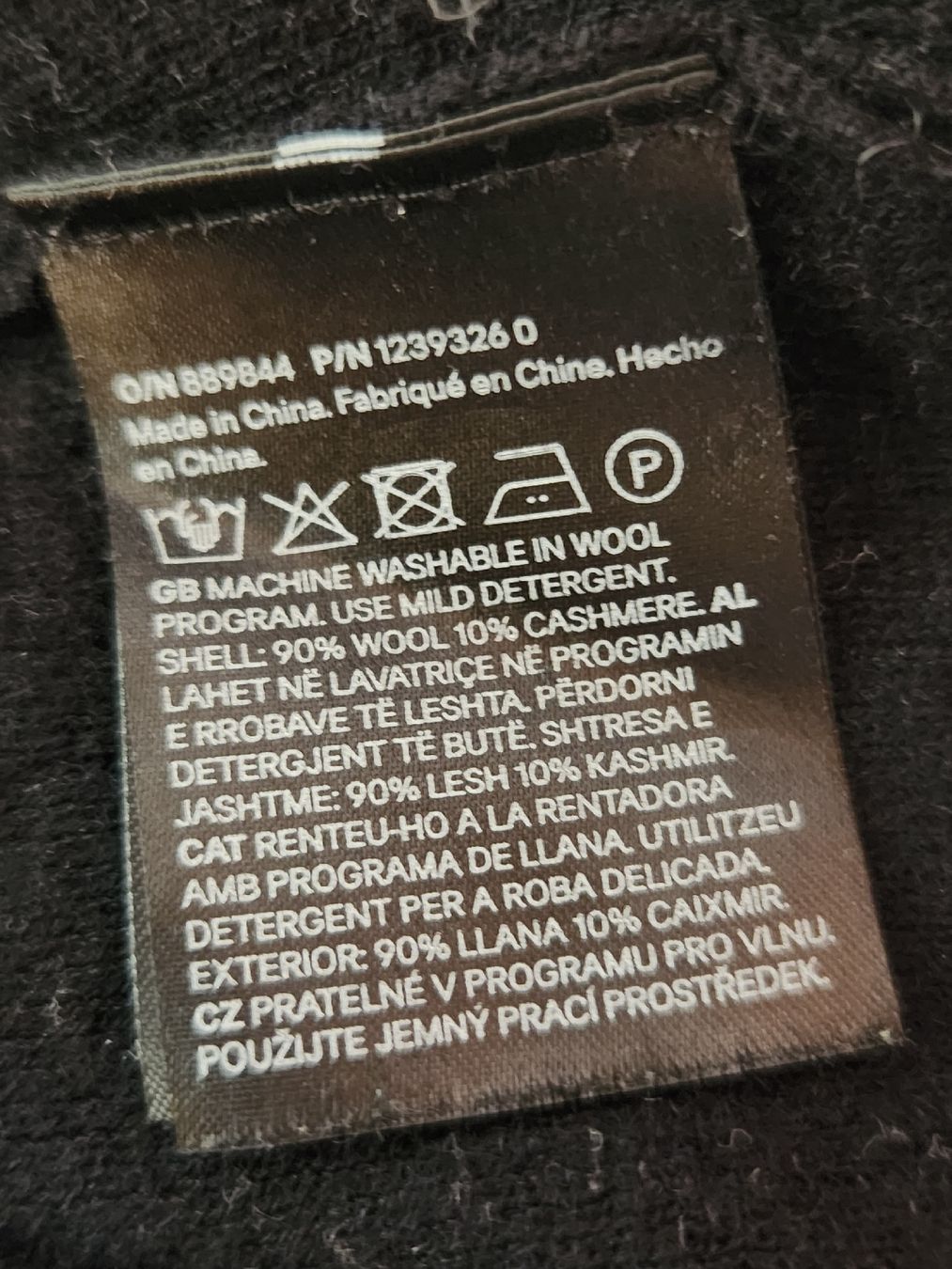 Maglioni & Felpe: Pull noir en laine et cachemire, S – Usato da Niedergösgen venduto da Eva2410 4