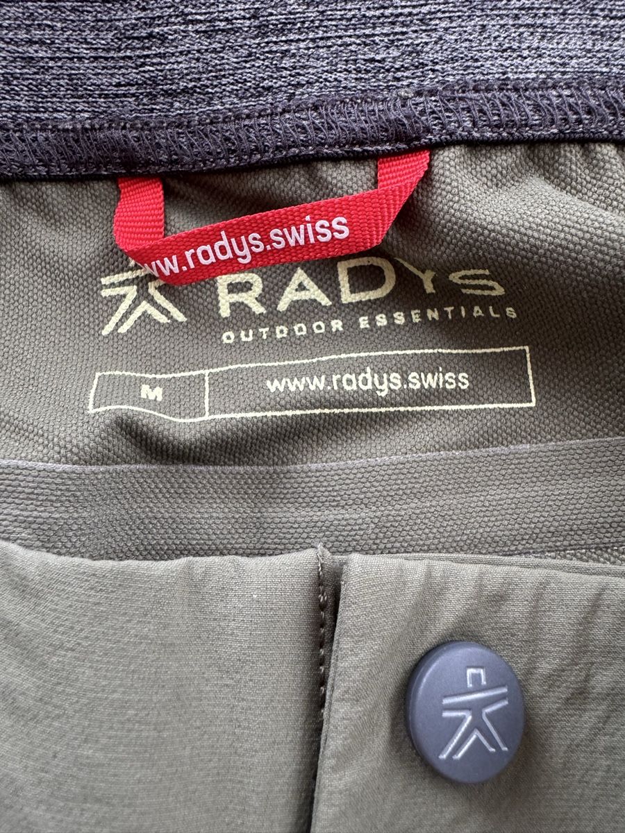 Radys Pantaloni: RADYS Trekking-Shorts/Wanderhose -Grösse M – Usato da St.Gallen venduto da Isnisodo 4