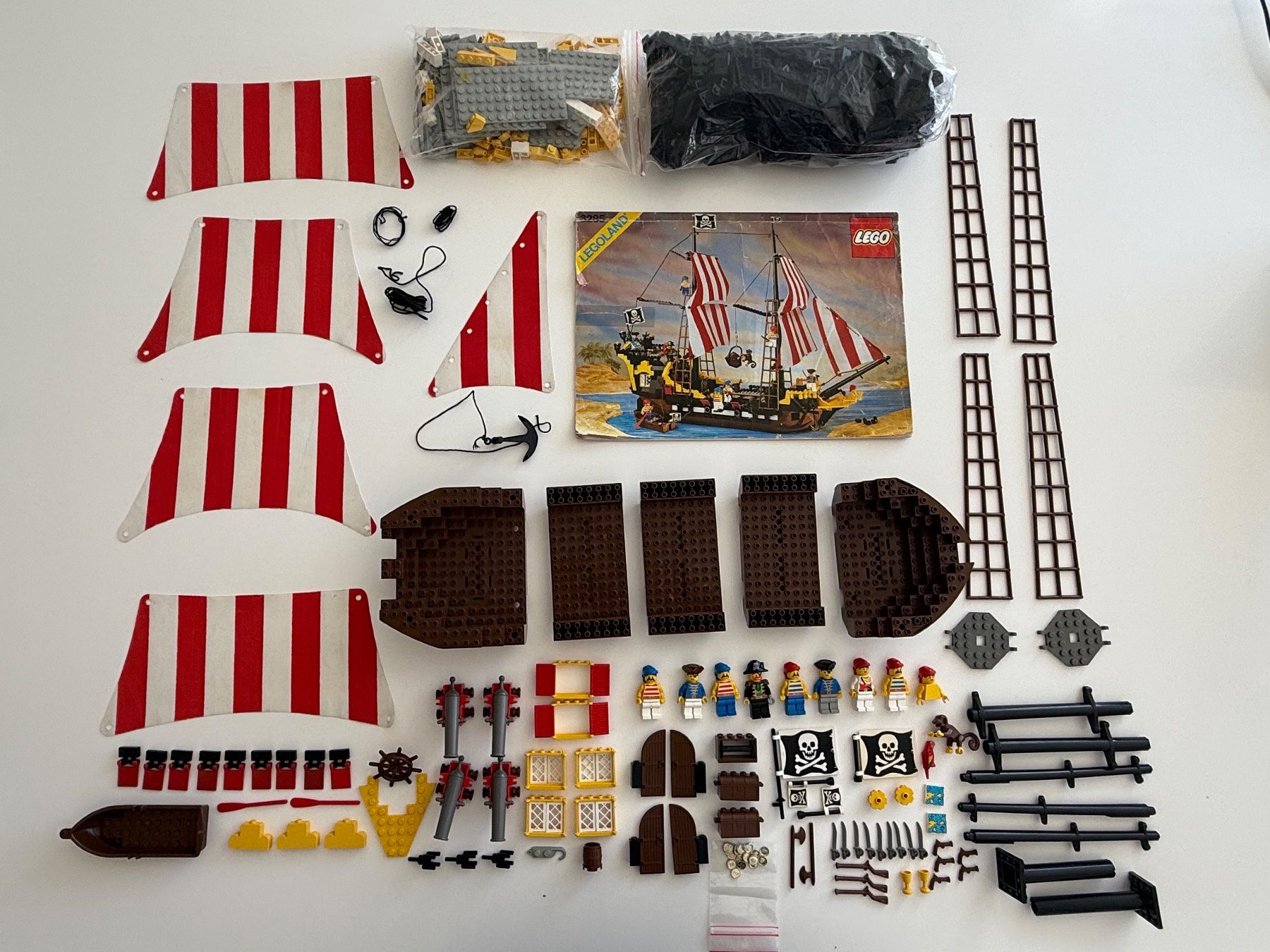 Lego Kit di costruzioni: LEGO Pirates 6285 Black Seas Barracuda – Usato da Burgdorf venduto da Pistar 1