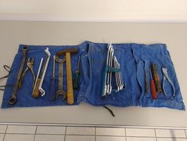 diverse Werkzeuge SET Auto Werkzeug im Etui Werkzeugsatz PKW