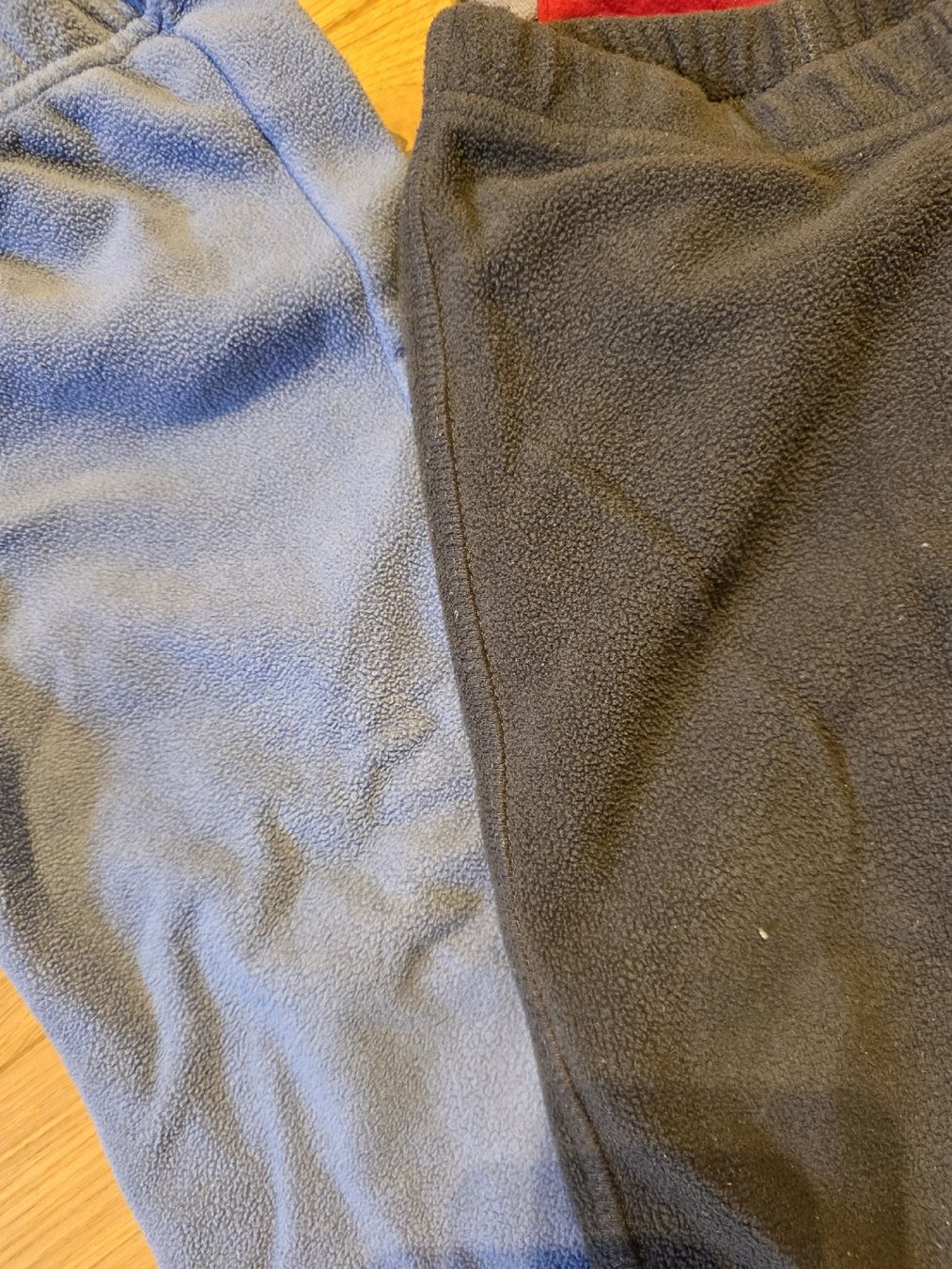 Pantaloni: Jogging-/ Fleecehose gr 86 – Usato da Eschenz venduto da Carmenr93 1