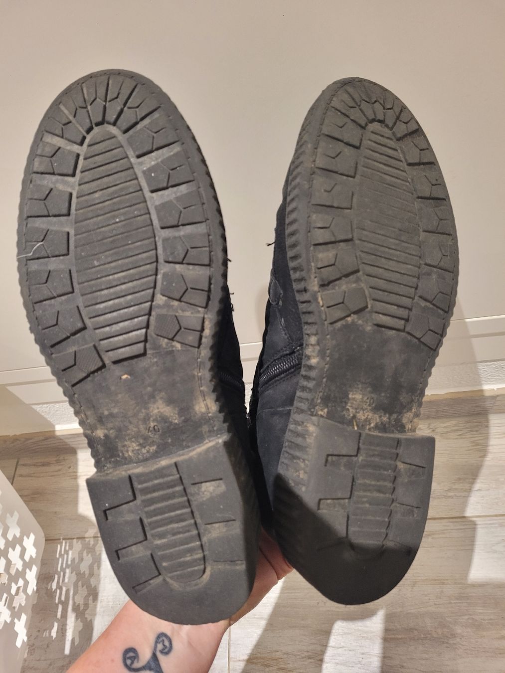 Mjus Scarpe da donna: stivaletti MJUS n.40 – Usato da Giubiasco venduto da A.B00 2
