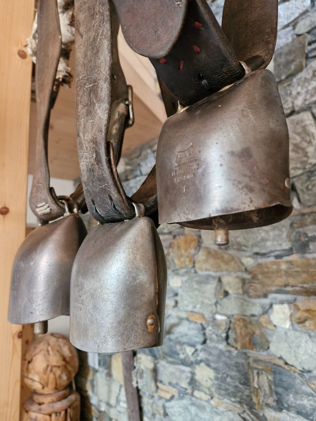 Campanacci mucche: Treicheln Glocken  Chamonix – Usato da Guarda venduto da rue_bpd7 2