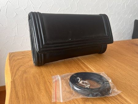 Elegante Damen-Clutch aus echtem Leder