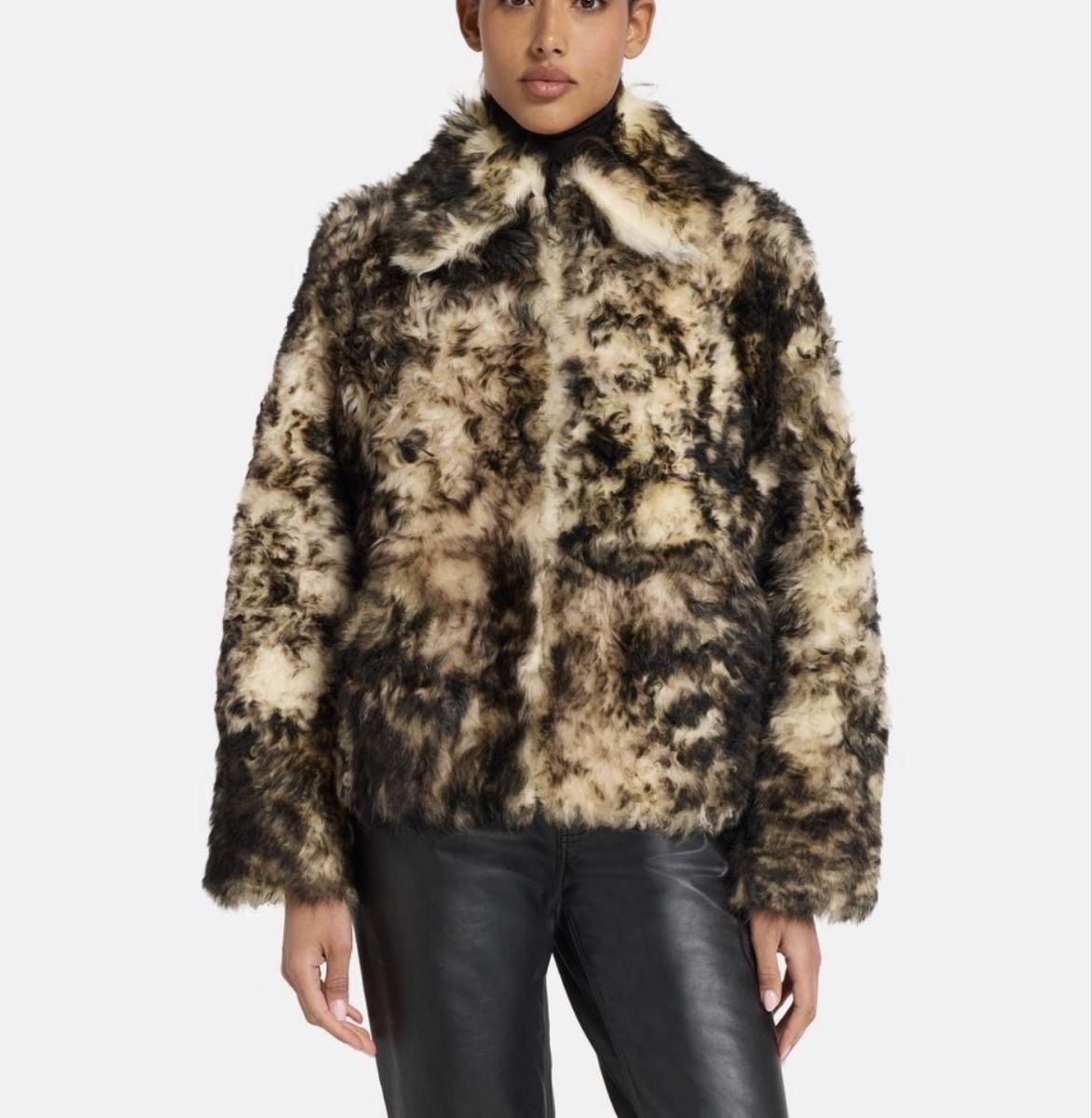 Cos Giacche: Cos shearling jacket  – Nuovo e nell'imballaggio originale da Paradiso venduto da viorea