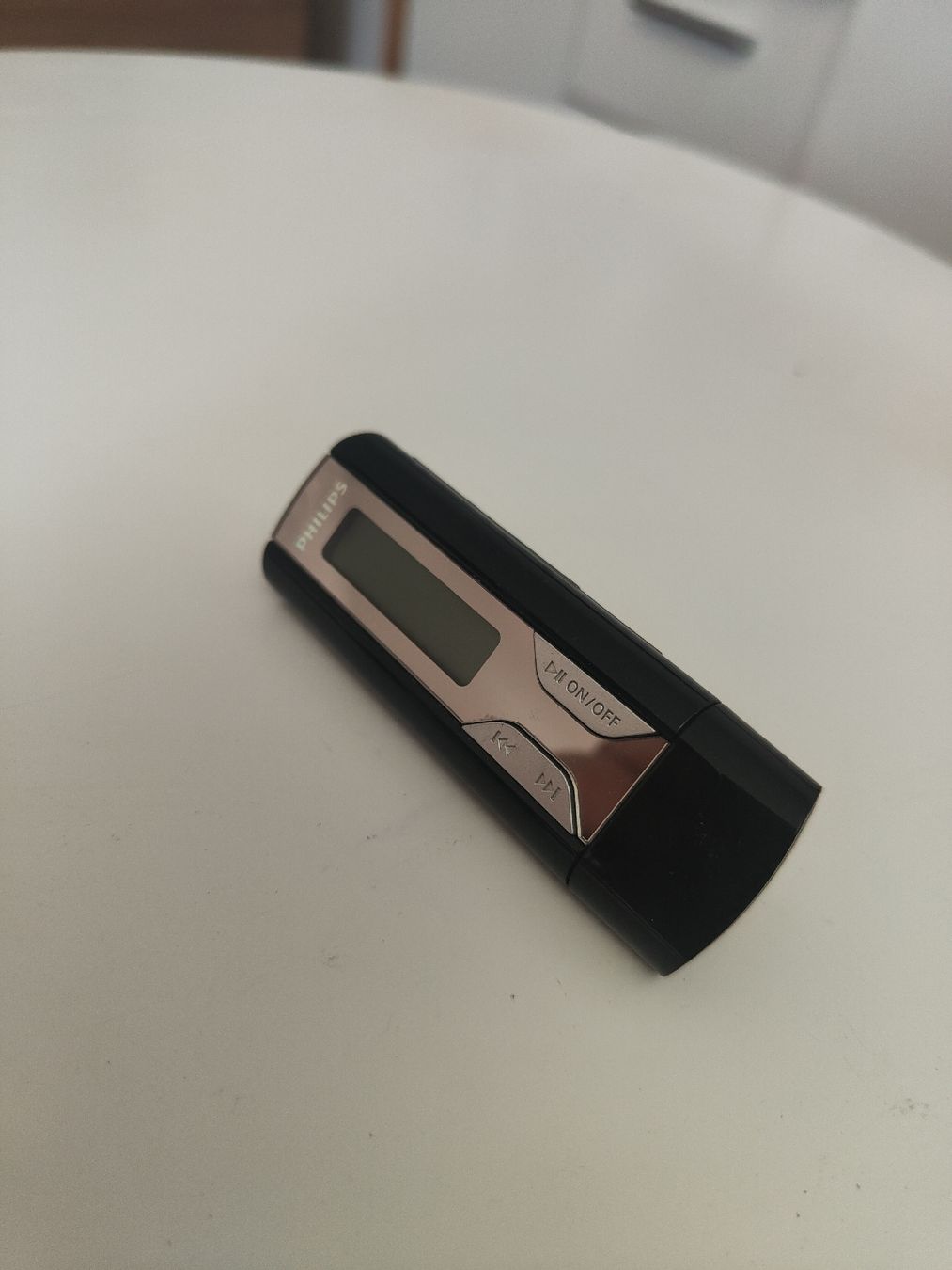 Philips Tragbarer Mediaplayer: MP3 Player Philips USB schwarz gebraucht – Gebraucht aus Thun von wol_krx6
