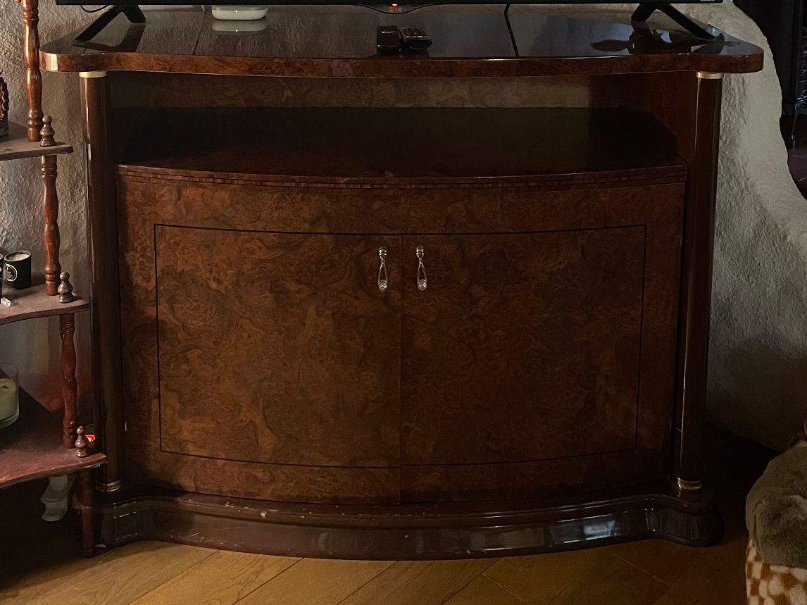 Commodes: Holzmöbel – D'occasion à Berg am Irchel par fab_w9rk