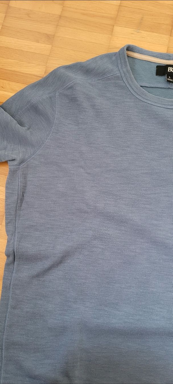 T-shirt: Priorityhouse Herren T-Shirt, Grösse L – Usato da Emmenbrücke venduto da gatasalvache 2
