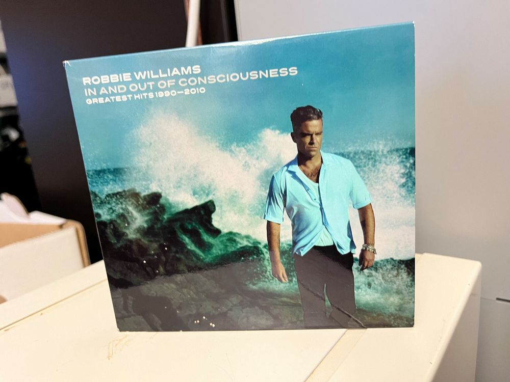 Robbie Williams - In And Out Of Consciousness - HA11A (Gebraucht) in ...