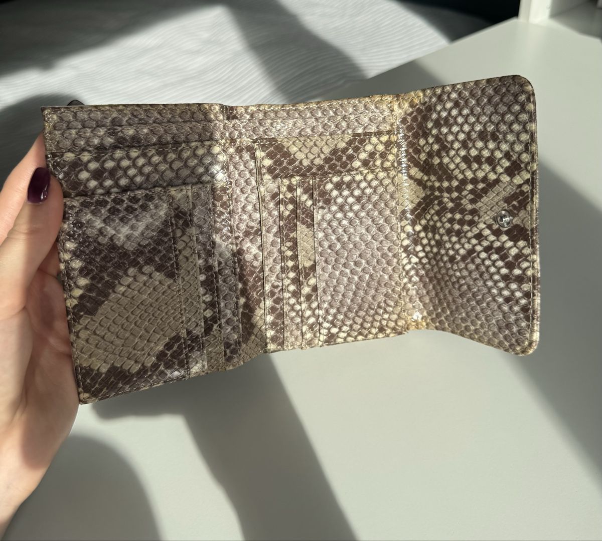 Guess Portamonete: Guess Geldbörse  – Nuovo (secondo la descrizione) da Dübendorf venduto da kat_v59k 3