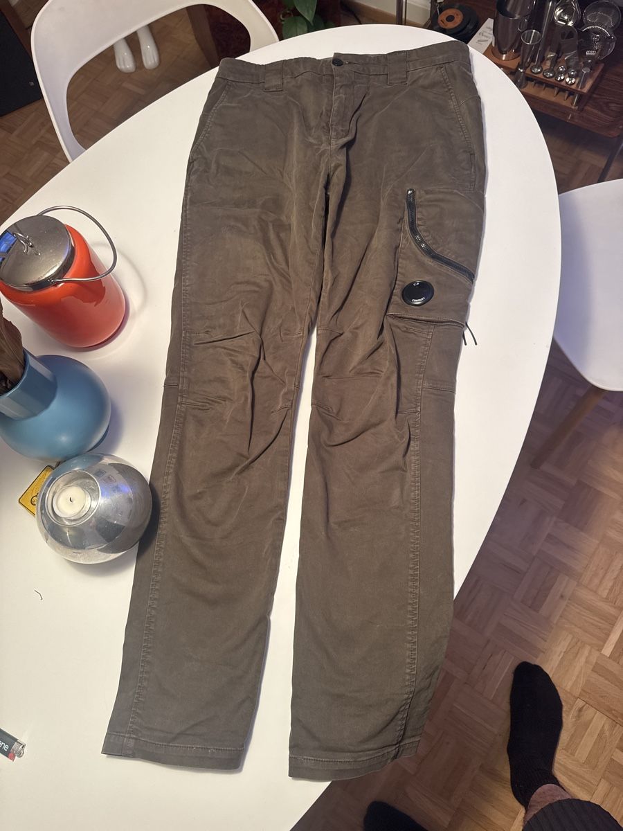 CP Company Pantaloni: C.P. Company Cargo Pants - Size 48 - Great Condition – Usato da pully venduto da xeti23 1