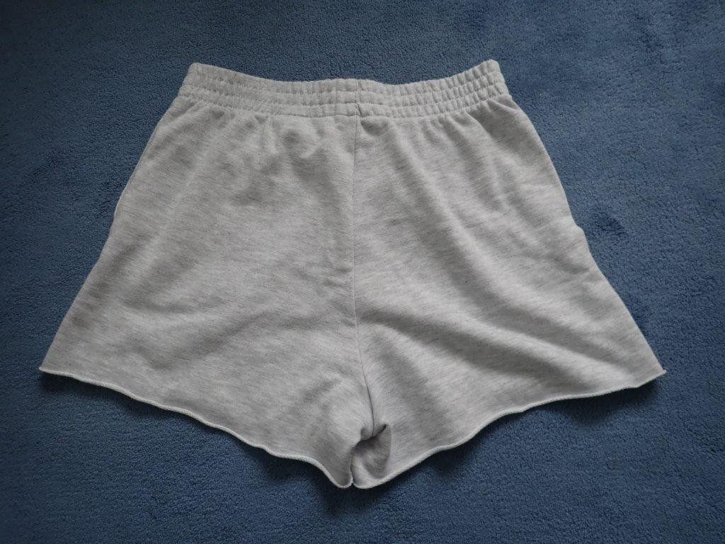 Pantaloni: Kurze Hose Trainerhose der Marke Long Beach – Usato da Galgenen venduto da Marc98 4