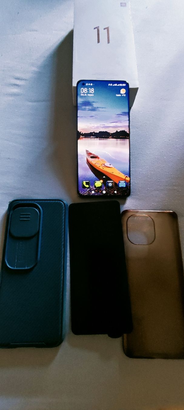 Xiaomi Handys / Smartphones: Xiaomi 11, 128GB, nero - Ottimo stato, affare! – Gebraucht aus Lugano von Arkangel047 1