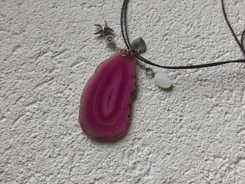Colliers: Collier sautoir avec Agate rose & breloques, NEUF – Neuf avec emballage d'origine à Agiez par chouchanelle 8