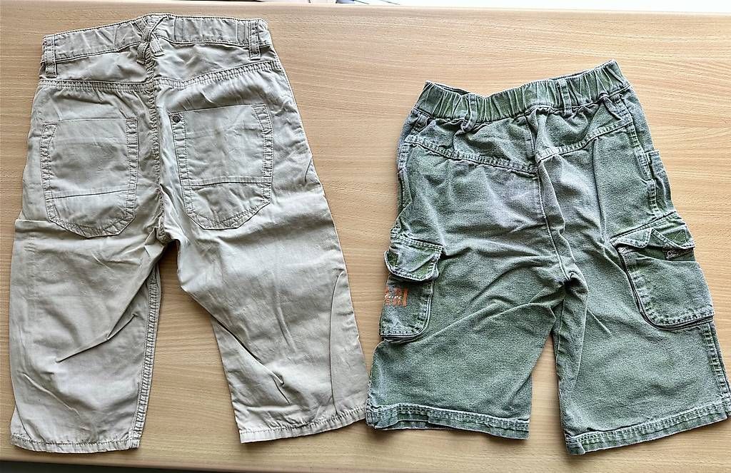 Pantaloni: Kurze Hosen 110 bis 128 – Usato da Fehren venduto da Flugzeug1177 2