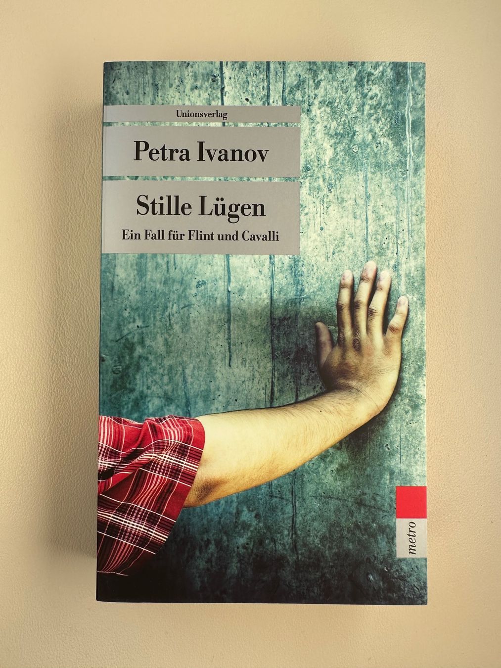 Bücher: Petra Ivanov: Stille Lügen - Krimi – Gebraucht aus Schmitten / FR von Samsara169