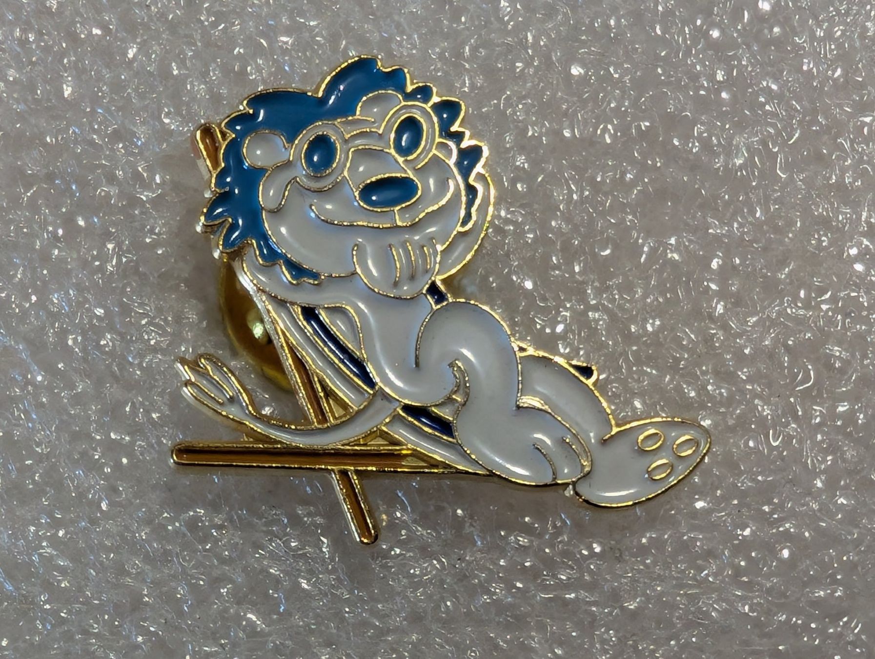 Placchette & Badge: Ansteckpin 266: Blauer Löwe – Usato da Oppligen venduto da Pin-Fall-Shop