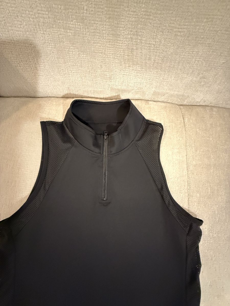 Top: Top Fitness – Nuovo e nell'imballaggio originale da Monthey venduto da iri_9pt5 2