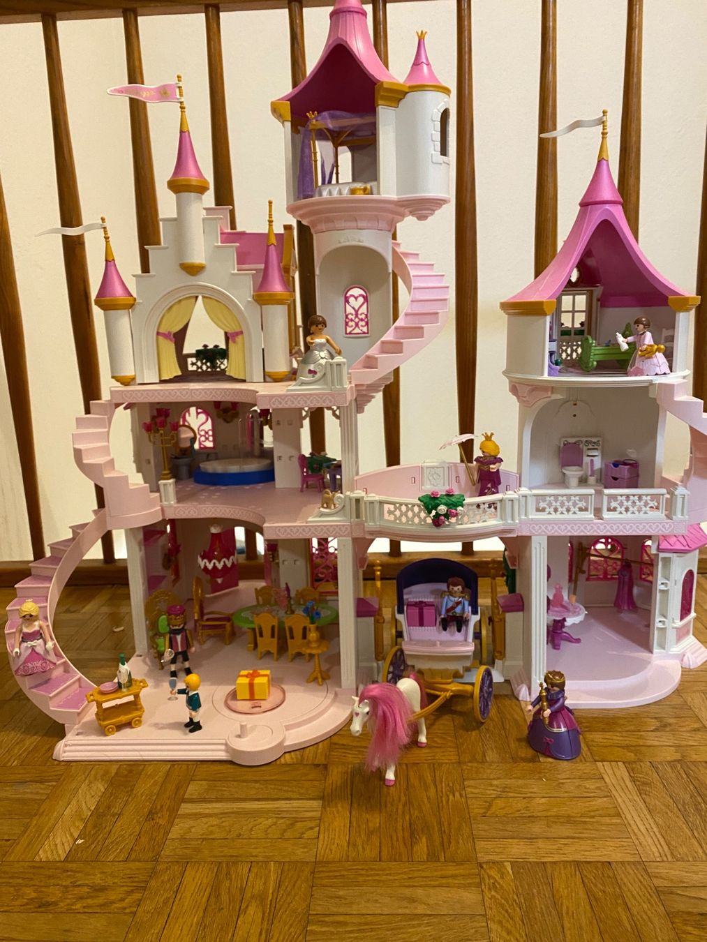 Giocattoli: Playmobil Schloss – Usato da Allschwil venduto da Jana112