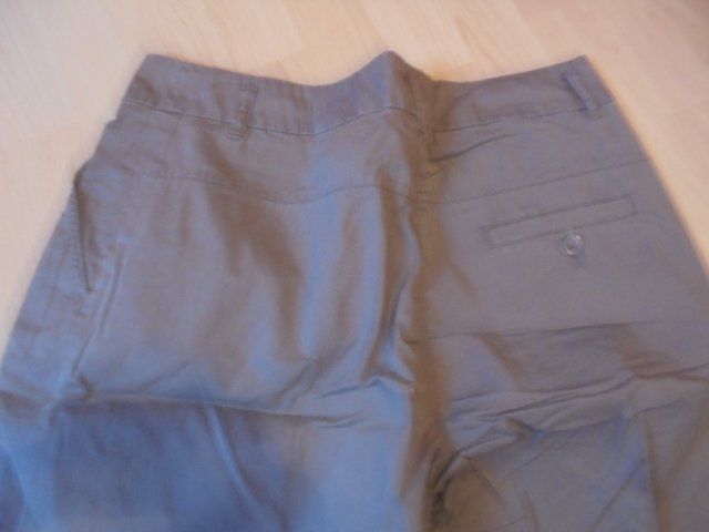 H&M Hosen: Bermuda H&M Gr. 40 NEU – Neu (gemäss Beschreibung) aus Hinwil von Glasperlen 2