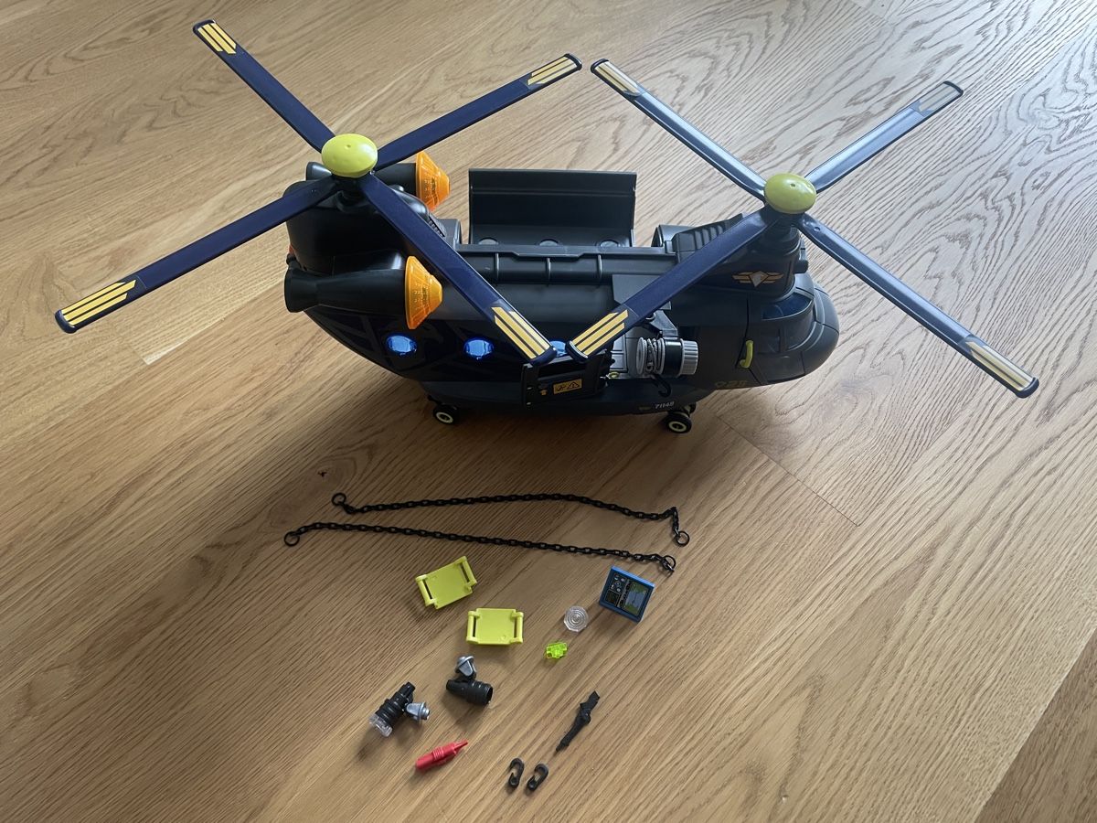 Playmobil Giocattoli: Playmobil Helikopter mit Licht und Geräuschen – Usato da Uitikon Waldegg venduto da Kappeli_17