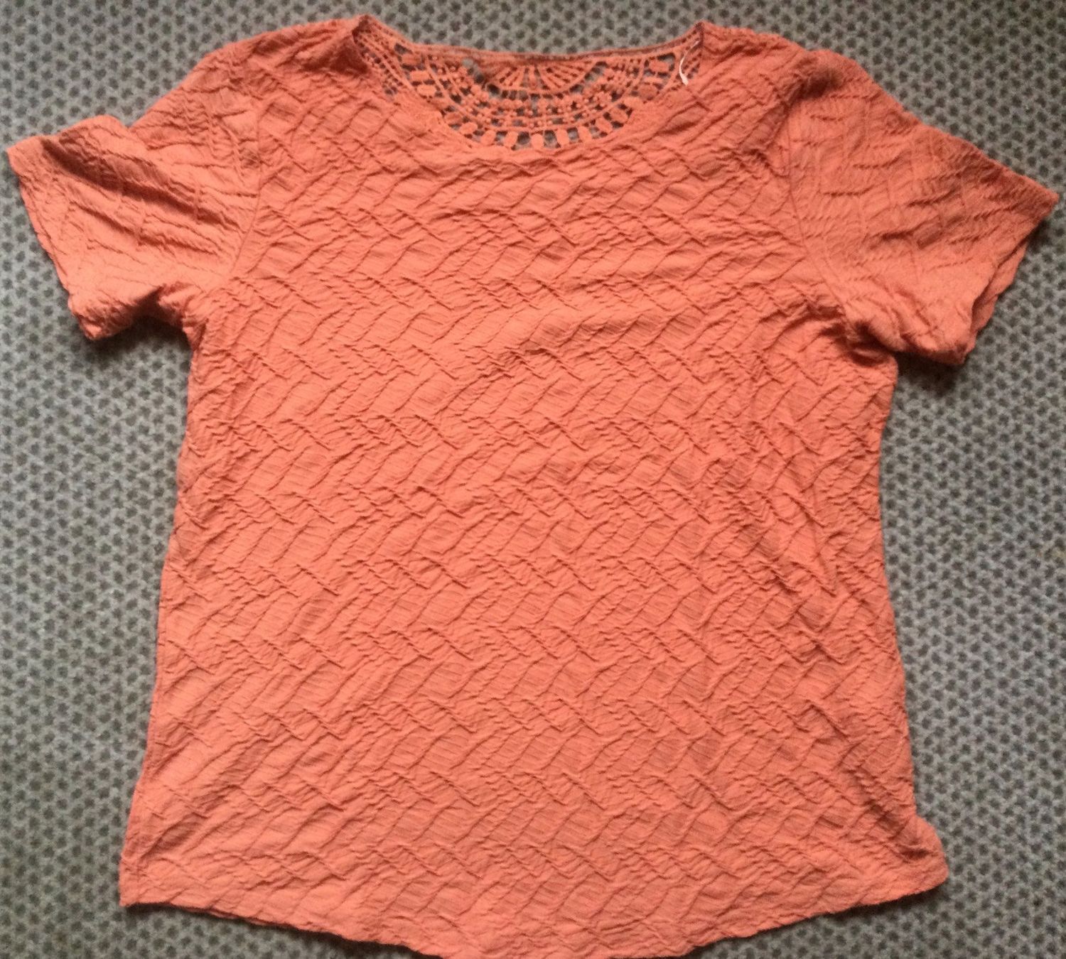 C&A Camicette: Zwei schöne Damen Blusen Grösse L – Usato da Ulisbach venduto da sasha6 3