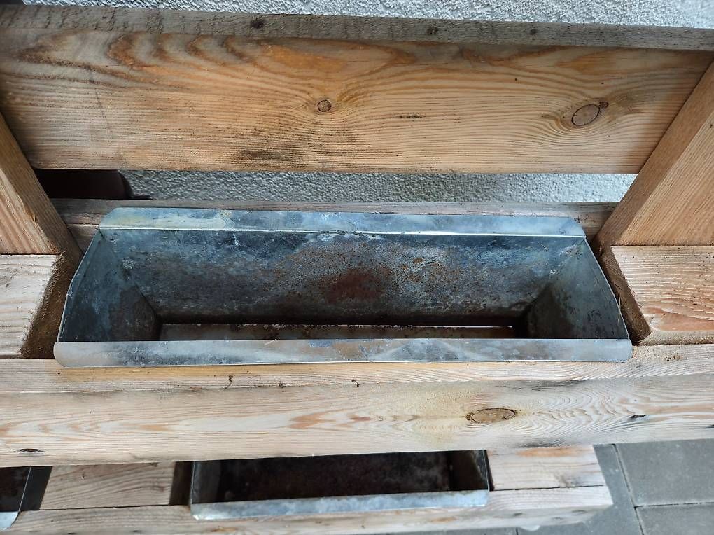 Paletten: Europalette mit 6 Pflanzkasten – Gebraucht aus Seengen von aeschbi_11 1