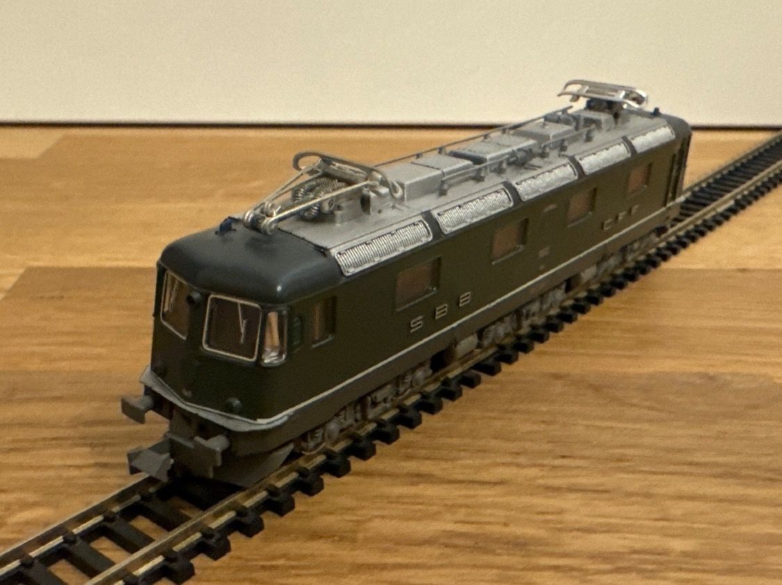 Hobbytrain Modellini di ferrovie: Hobbytrain 1102 Re 6/6 SBB 11645 "Colombier" – Nuovo e nell'imballaggio originale da Schlierbach venduto da Look8 2