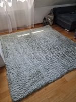 Hochflor Teppich, hellgrün, neuwertig, 200 x 200 cm, 3 cm