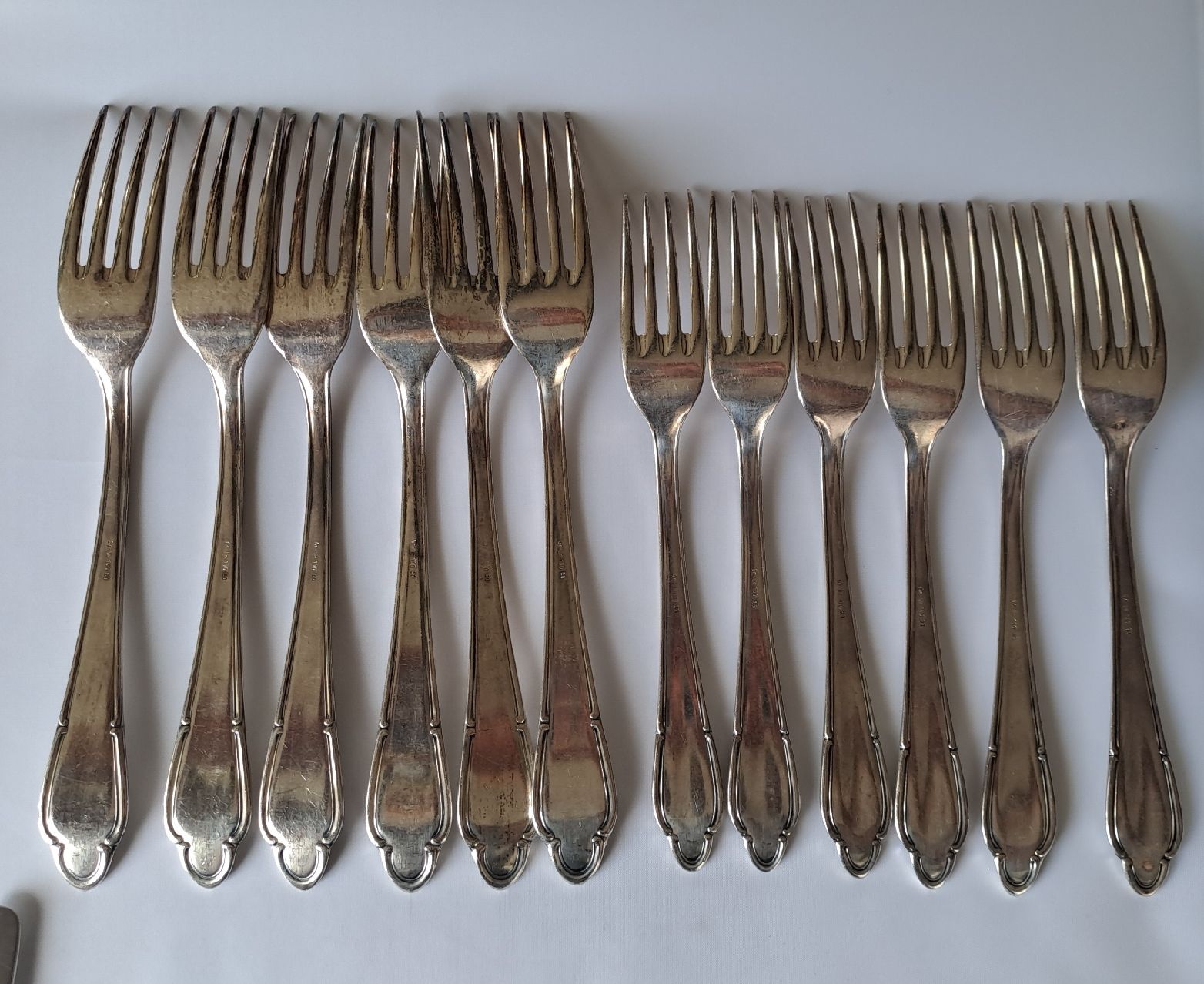 Set di posate: Versilbertes 100 Besteckset Ge - De   – Usato da Adliswil venduto da globill 4