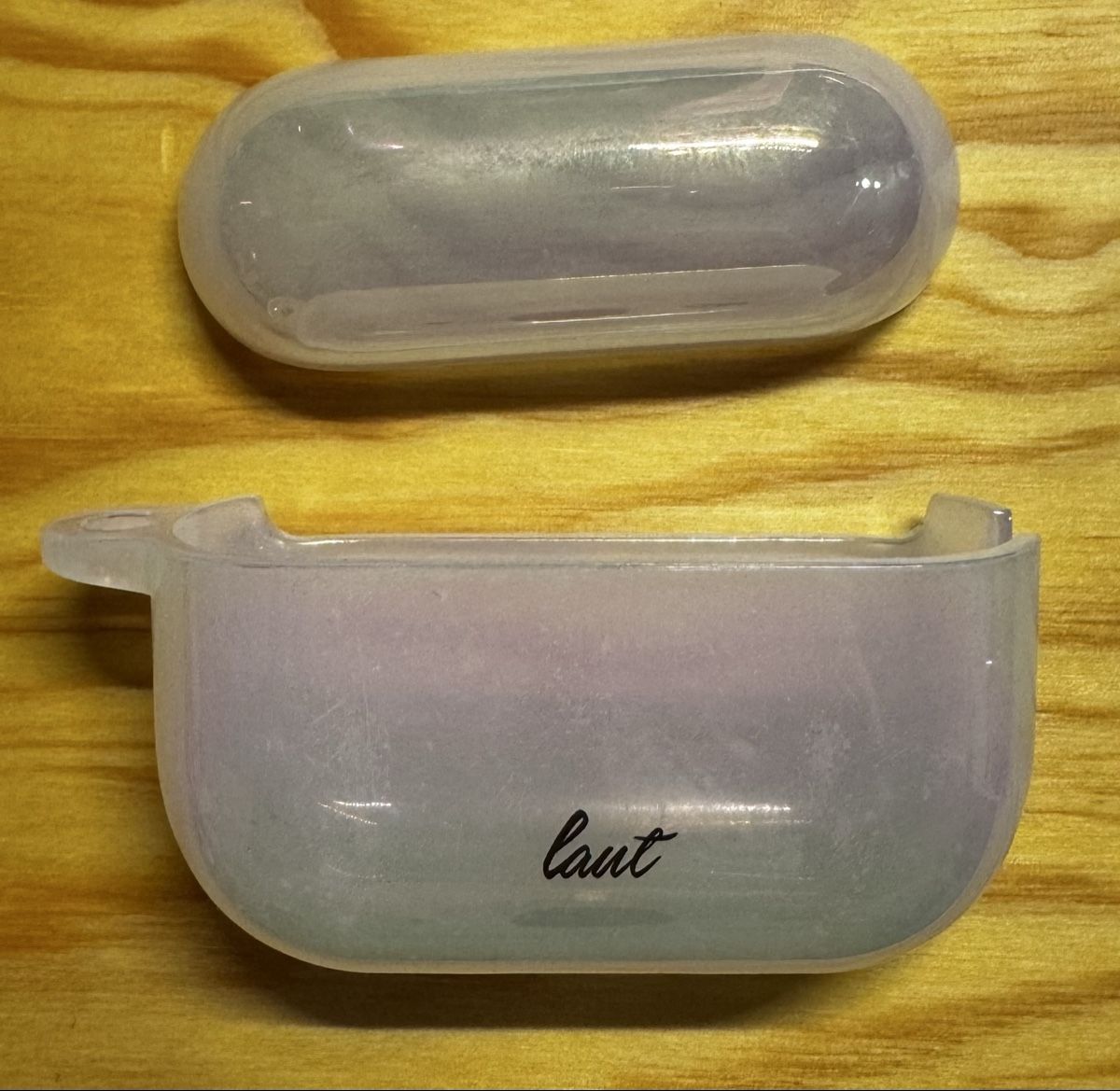 Coques & Protection écran: AirPods Pro Laut Holo Case – D'occasion à Oberburg par dplayzz