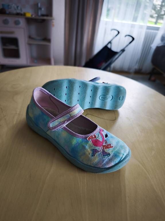 Scarpe per ragazze: Superfit Hausschuhe Grösse 30 – Usato da Wabern venduto da hilap