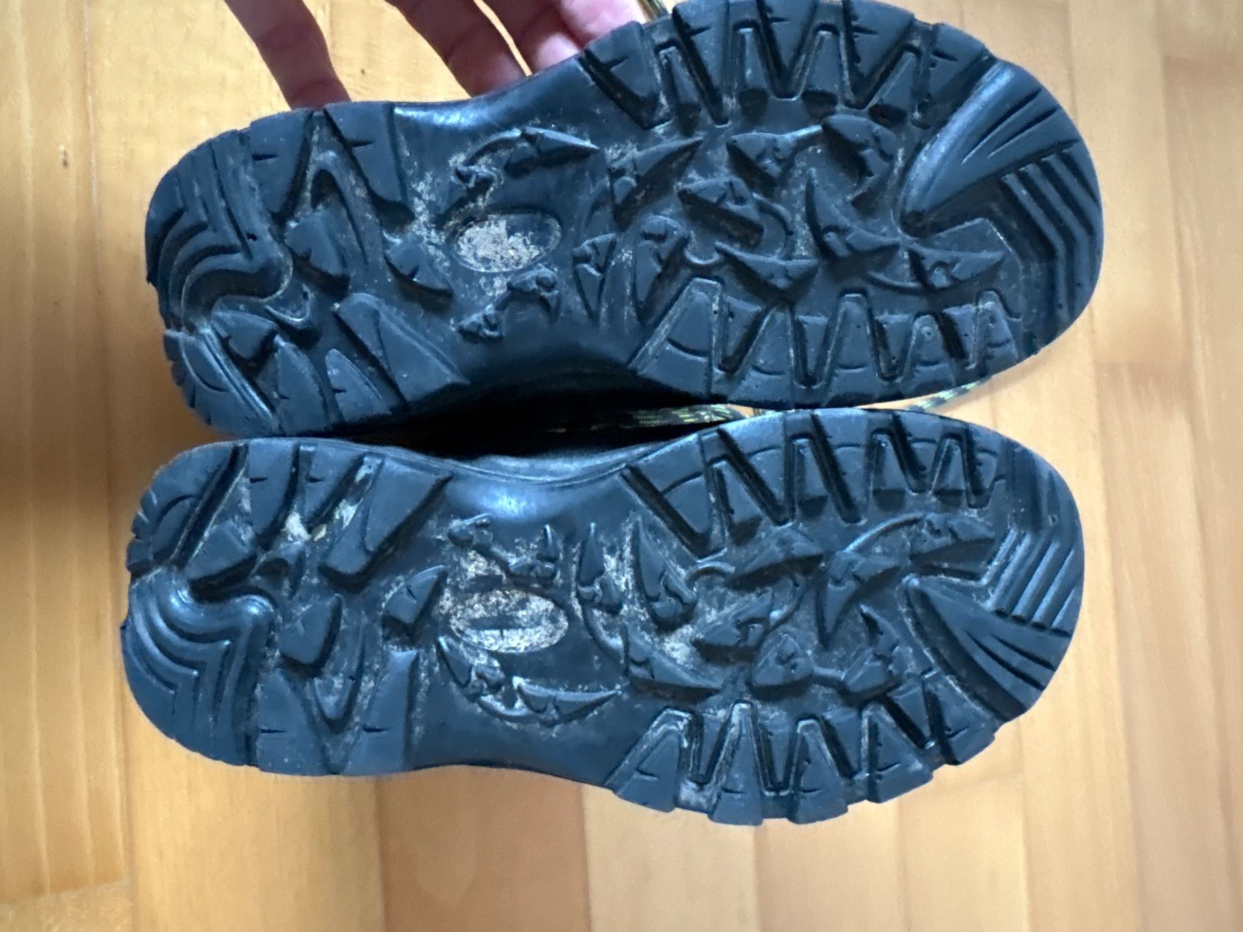46 Nord Scarpe per ragazzi: Wanderschuhe gr 30 von 46 N – Usato da Effretikon venduto da MarthaK. 2