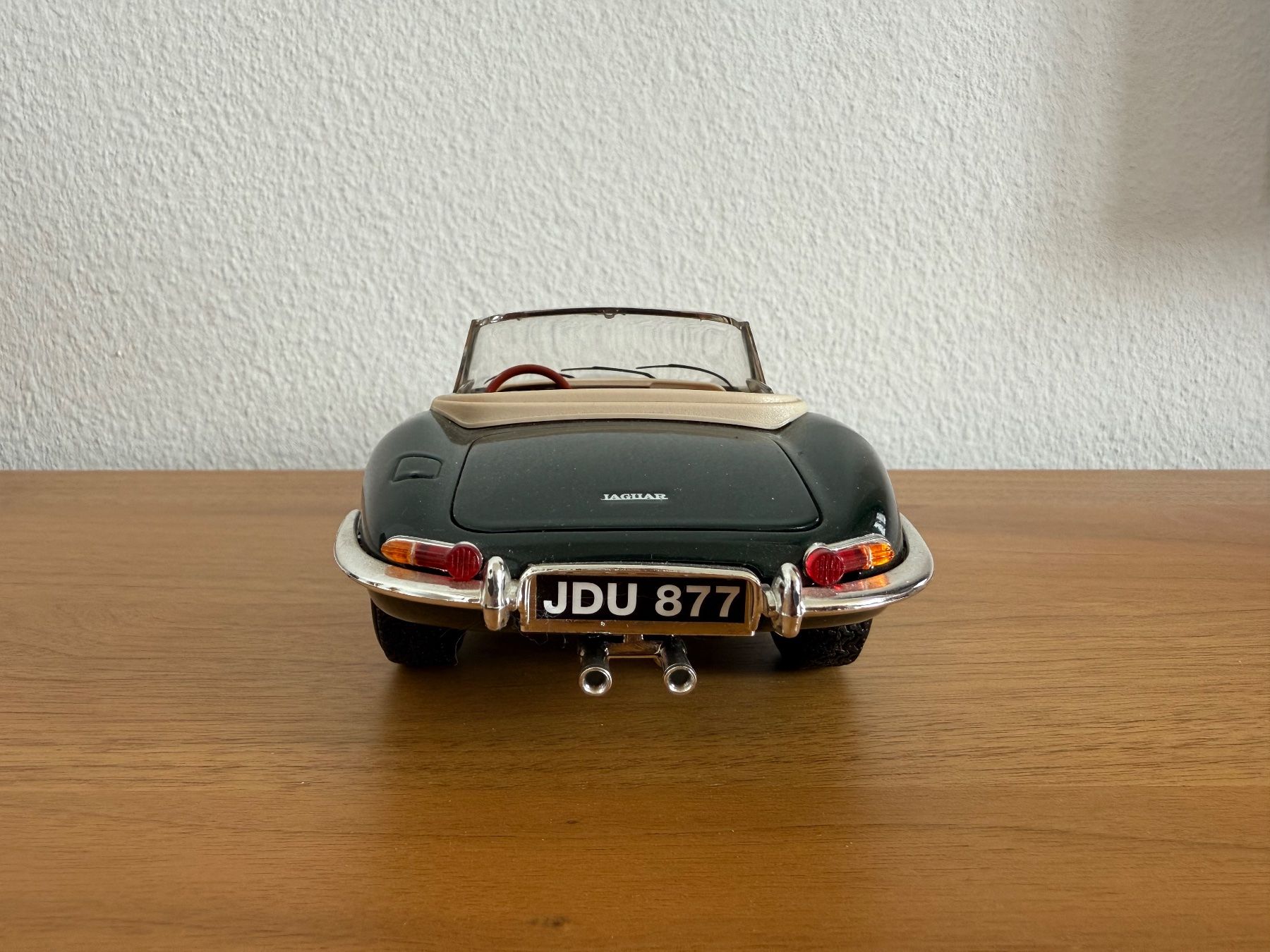 Bburago Modellini d'auto: Jaguar - E Type - 1961 - Bburago 1/18 – Usato da Epesses venduto da genfersee 5