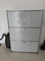 USM Haller Sideboard Lichtgrau 3 Klappen guter Zustand