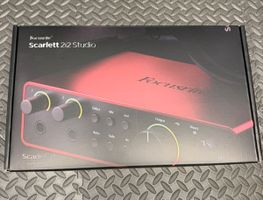 Scarlett 2i2 Studio CM25 MKiii