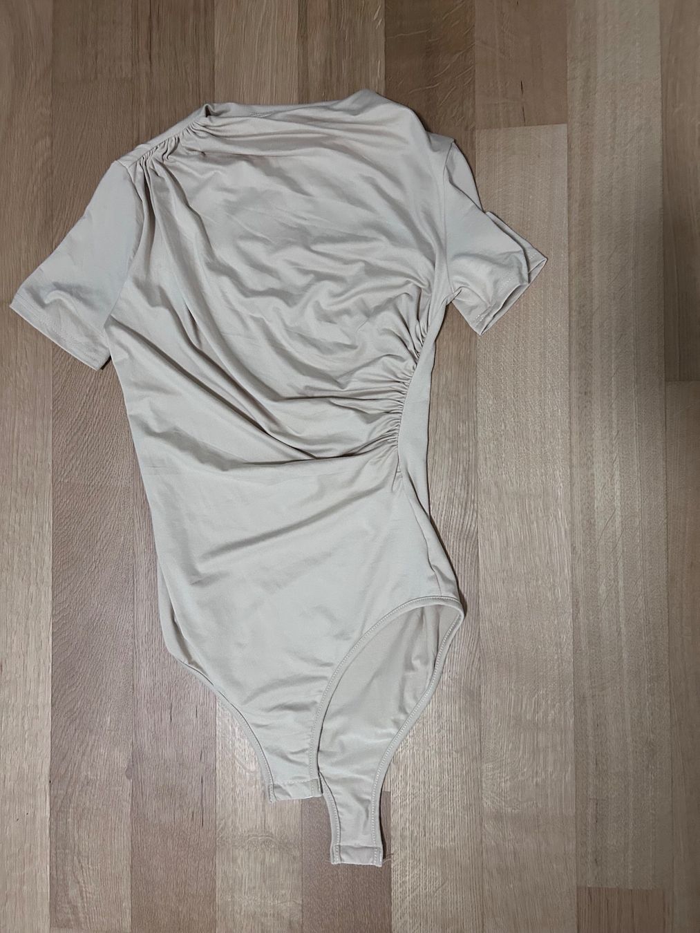 Tops: Body Suit beige Kurzarm – Neu (gemäss Beschreibung) aus Belp von jan_6yvx