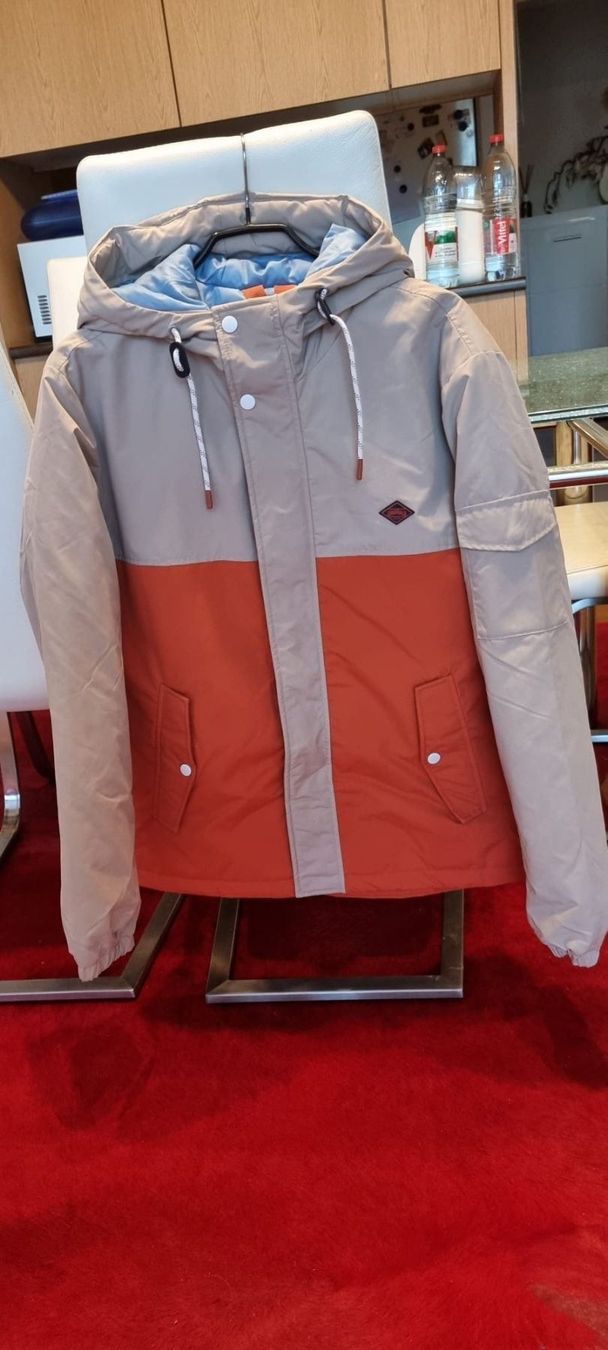 Jack & Jones Vestes: Jack & Jones Gr. L – Neuf avec emballage d'origine à Luzern par Reni025