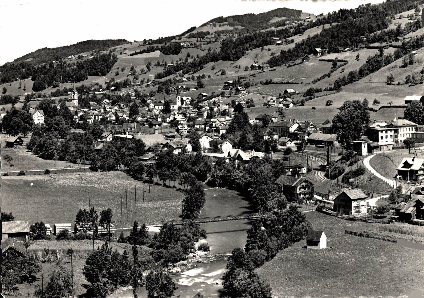 Cartoline postali: Ebnat-Kappel mit Thur – Usato da Bronschhofen venduto da Astore