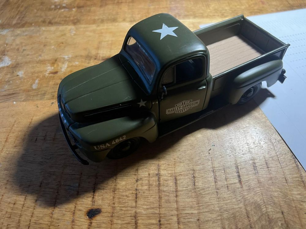 Ford F1 Modell (Gebraucht) in Regensdorf für CHF 28 – nur Abholung auf ...