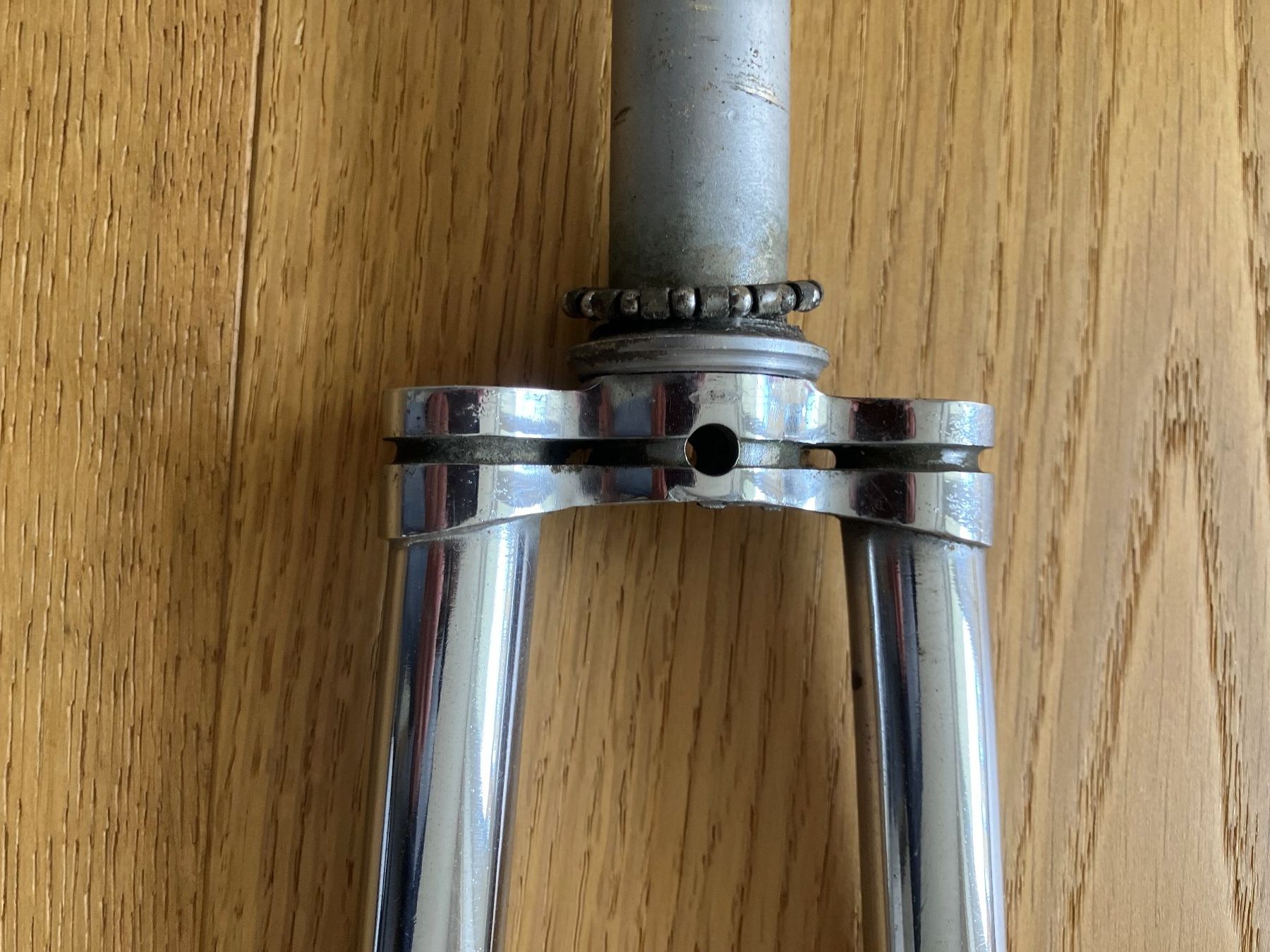 Pezzi di ricambio: Chrom Gabel 28 Zoll Vintage – Usato da Obermumpf venduto da Estrela67 1