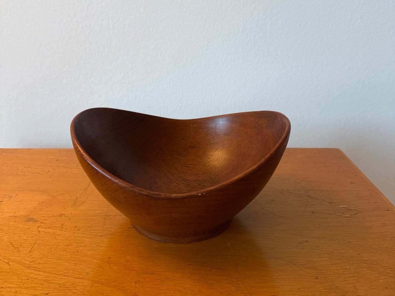 Schalen: Midcentury Teakschale – Gebraucht aus Luzern von Mamutpe 1