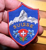 VINTAG Badge SUISSE Berg - Krone ST.GALLER STICKEREI